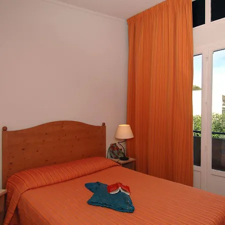 Apart Otel Odalys Les Mimosas 3*